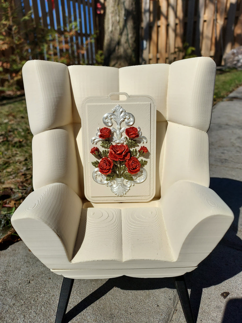 Sculpted Vintage Rose Filigree Card Holder