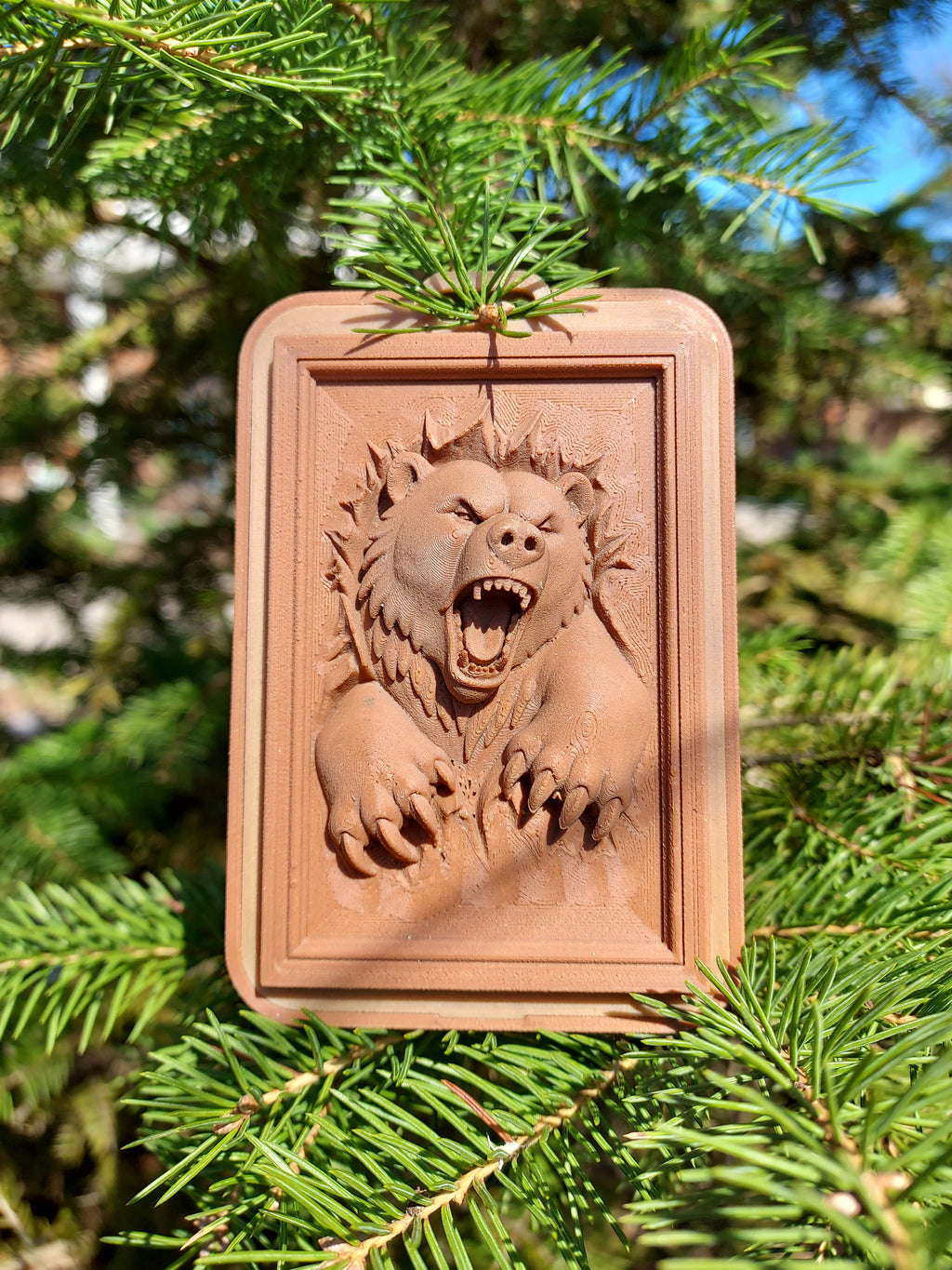 Wild Bear Breakthrough Card Holder